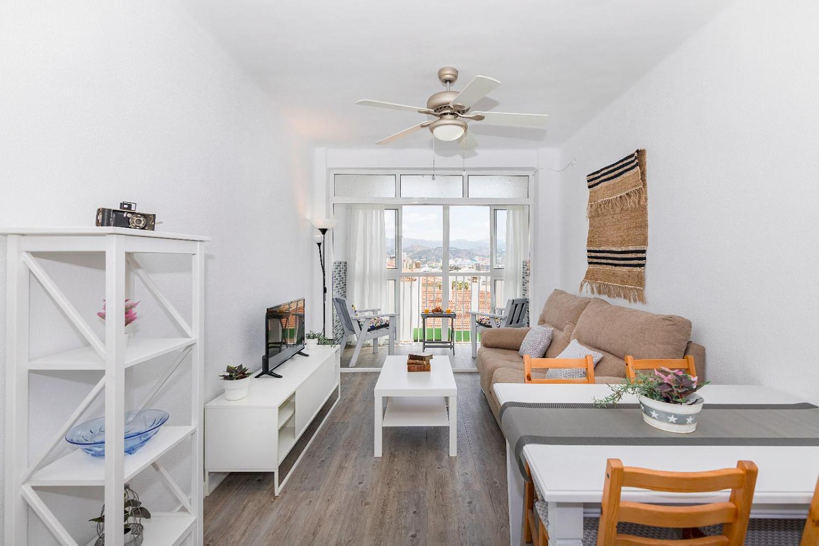 Impresionante Vista Al Mar - Elegante Apartamento Málaga Eksteriør billede