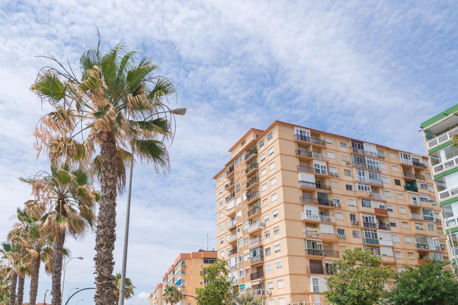 Impresionante Vista Al Mar - Elegante Apartamento Málaga Eksteriør billede